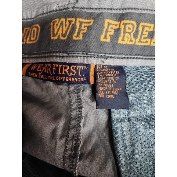 Wear First Free-Band Engineered Gray Cargo Shorts Size 32.A39 - Picture 3 of 3